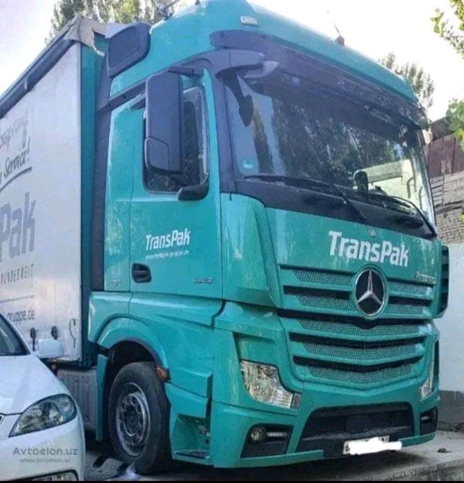 Mercedes Benz Actros 1842 LS